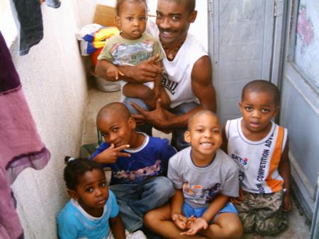 mon oncle et mes petit couzs et  freres  et ma couzine